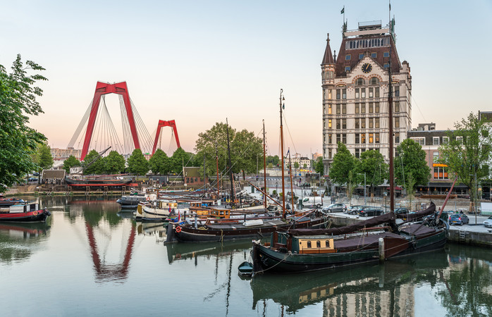 Tijdens het LenteFEESTival in Rotterdam worden er drie dagen lang creatieve workshops georganiseerd en voorstellingen gehouden voor jong en oud. 