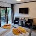 Andere
