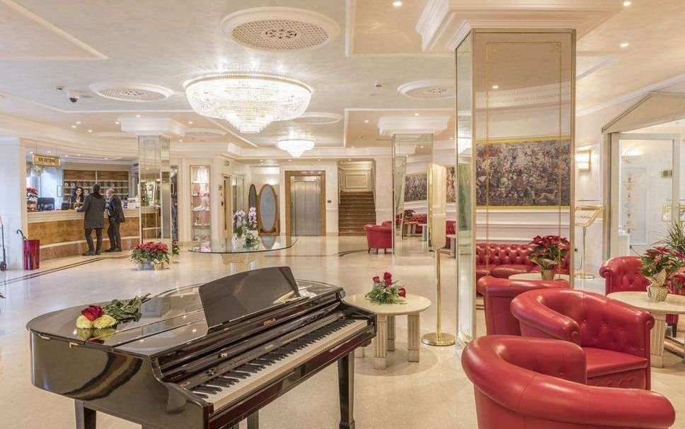 Lobby Foto's